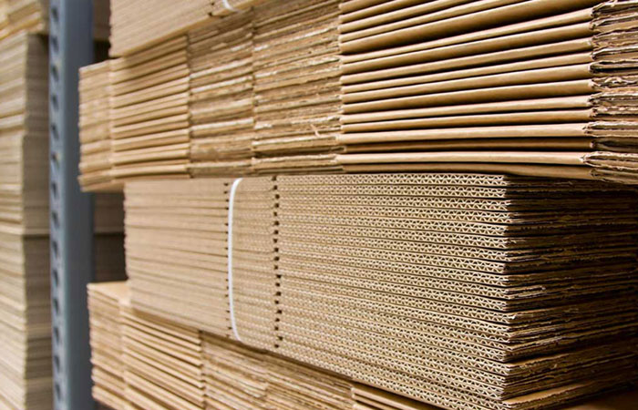 Giấy carton thường được dùng để đựng hàng